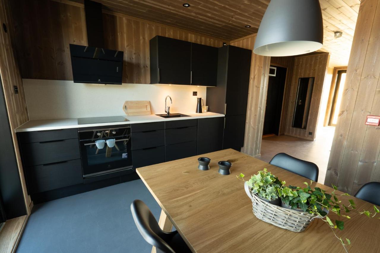 Risoyhamn Sjohus As Apartment ภายนอก รูปภาพ